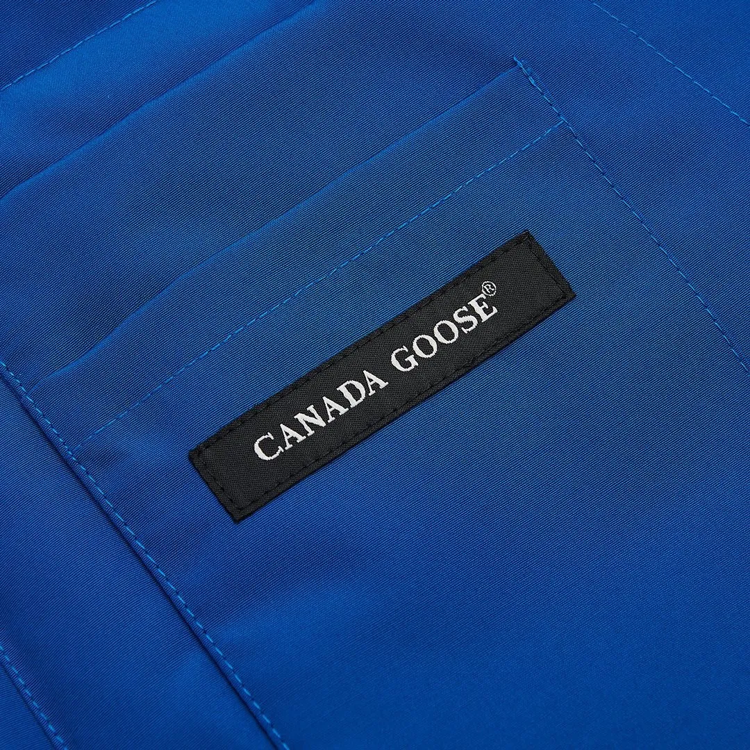 P360 Sapphire Blue] Canada Goose Canada Goose #Freestyle Crew 4154M Men’s and Women’s Vest Down# ➖ Genuine synchronous anti-counterfeiting chip sensor! ➖ Imported Behringer embroidery machine to customize 10,000-needle embroidery logo! ➖ Imported 21-count polyester-cotton blended original fabric, using Feather-Light 10D waterproof coating fabric, made of 84.5% polyester fiber and 15.5% cotton, 100% the best feel in the entire network! ➖ The genuine official website uses the national standard 80 white duck down, and will never be misled by false claims such as 90 down or goose down! ➖ 100% nylon nylon lining with double double-layer sealing design to prevent velvet from running away. Top-grade polar fleece is used in the collar and pockets to keep warm and comfortable! ➖ Yoshida YKK provides original custom-made electroplated sliders. YKK two-way lockable zippers are tight and smooth and will not peel off paint! ➖ 3M composite original Velcro is durable, and all accessories and hardware are disassembled and customized! ⛔No slander, no exaggeration, no need for too much copywriting, because it is focused, it is professional!  SIZE: XS S M L XL XXL [Attached: Size chart]